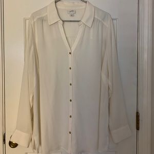Jaclyn Smith Cream Colored Blouse